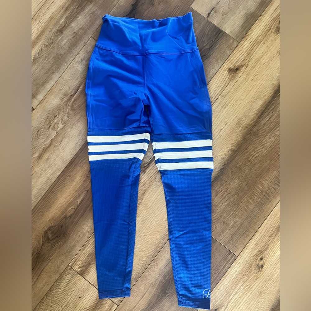 Bombshell Sportswear leggings - size medium